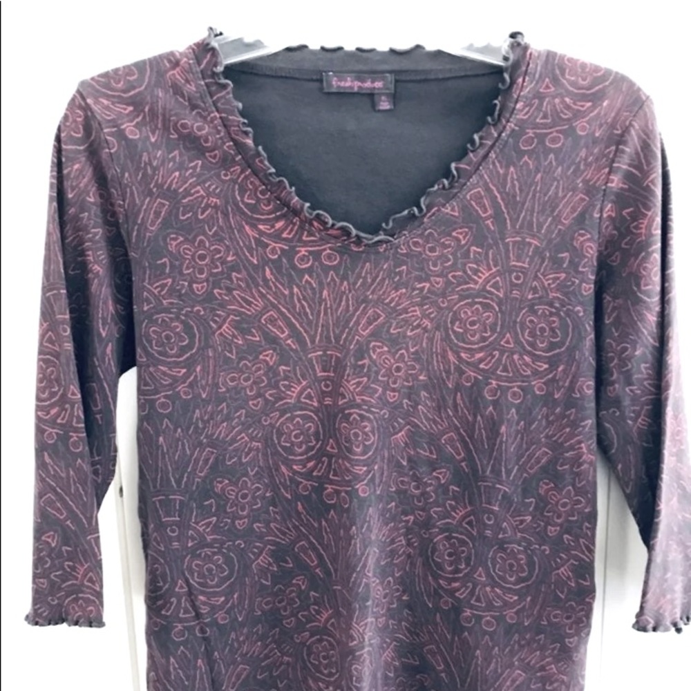 EUC Size XS Fresh Produce Top